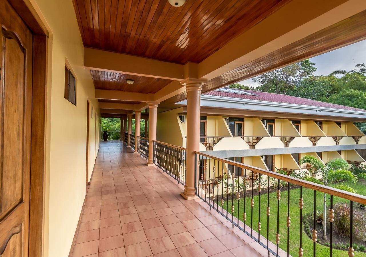 Hotel Manuel Antonio Bagian luar foto