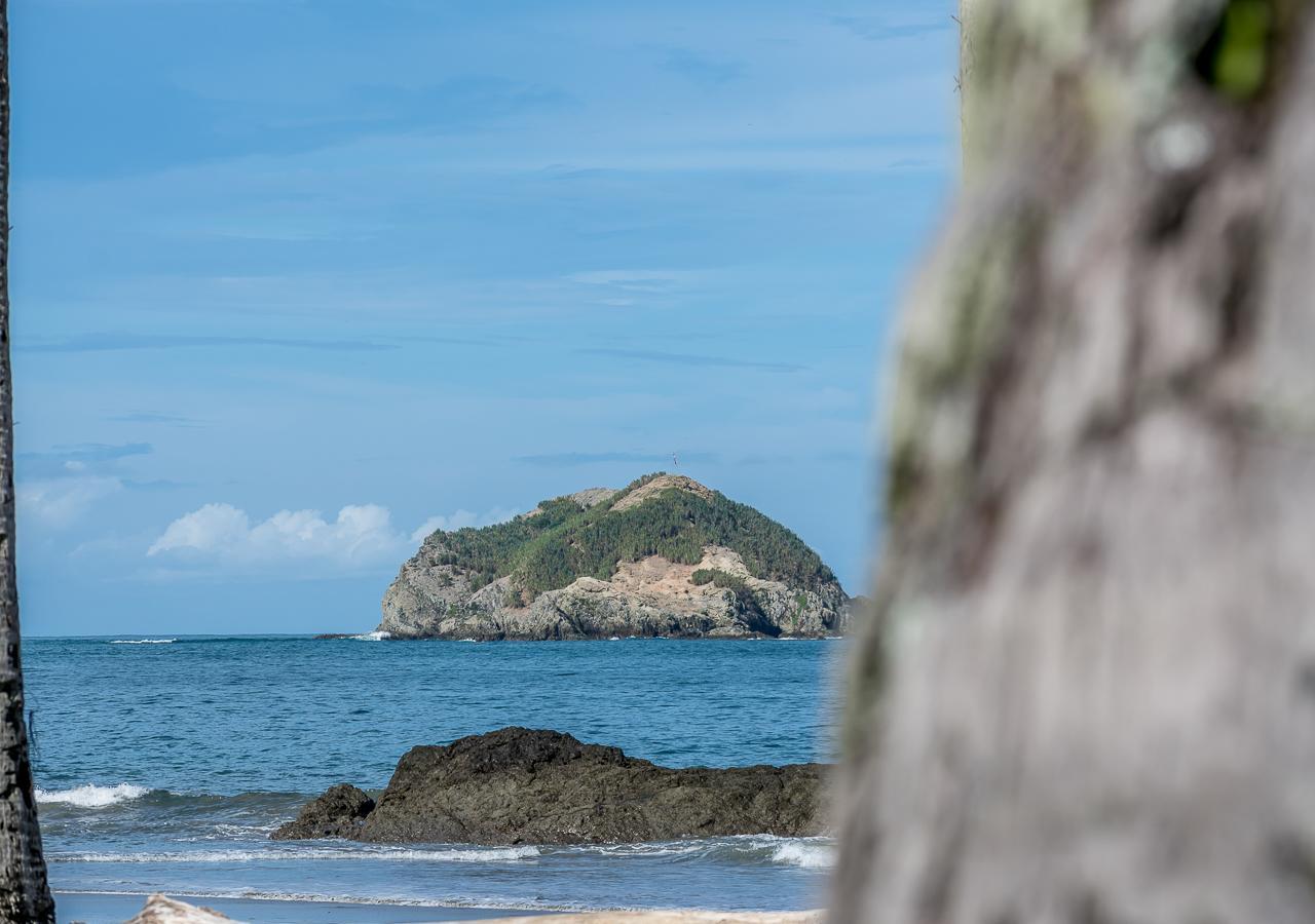 Hotel Manuel Antonio Bagian luar foto
